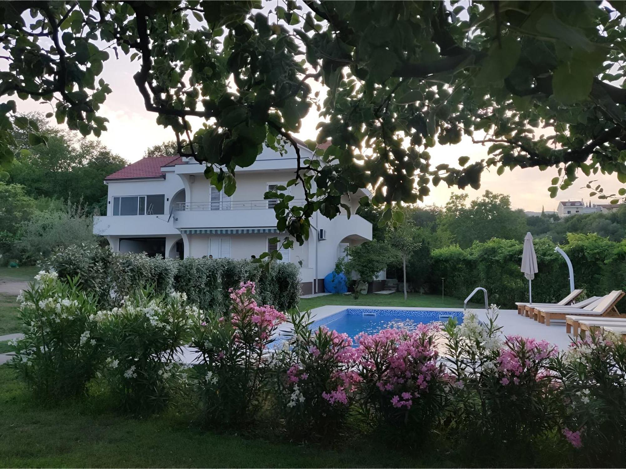 הרצג-נובי Villa Montanja מראה חיצוני תמונה